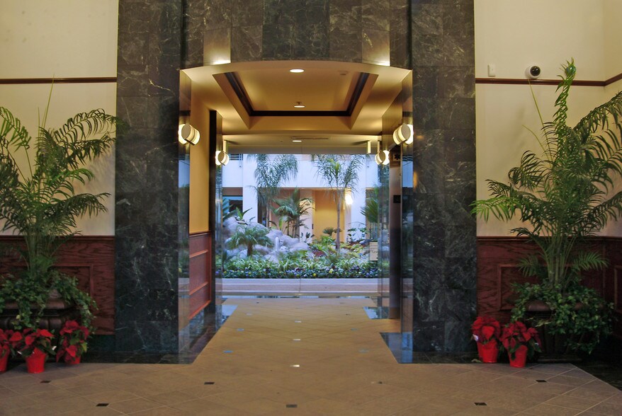 More Photos Of 300 Harding Blvd, Roseville Office For Lease