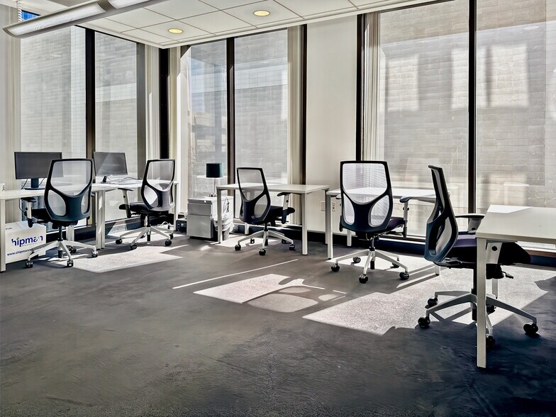 More Photos Of 1901 Avenue of the Stars, Los Angeles Coworking Space