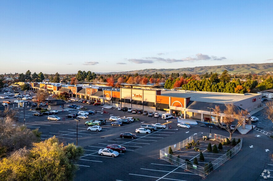 More Photos Of 35500-35900 Fremont Blvd, Fremont Unknown For Lease