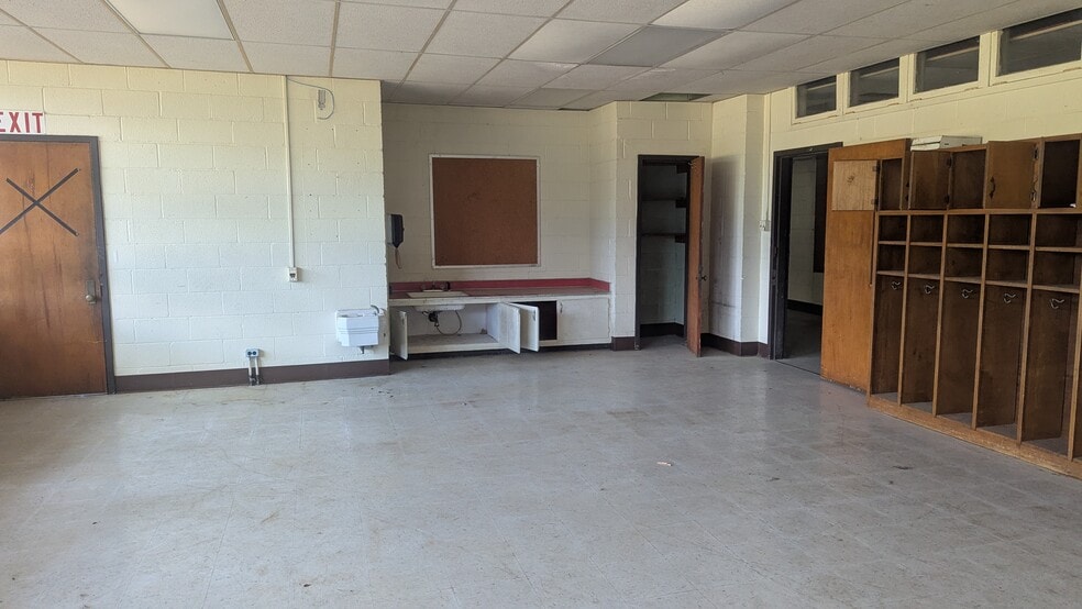 More Photos Of 516 W Chapin Rd, Aberdeen Schools For Sale