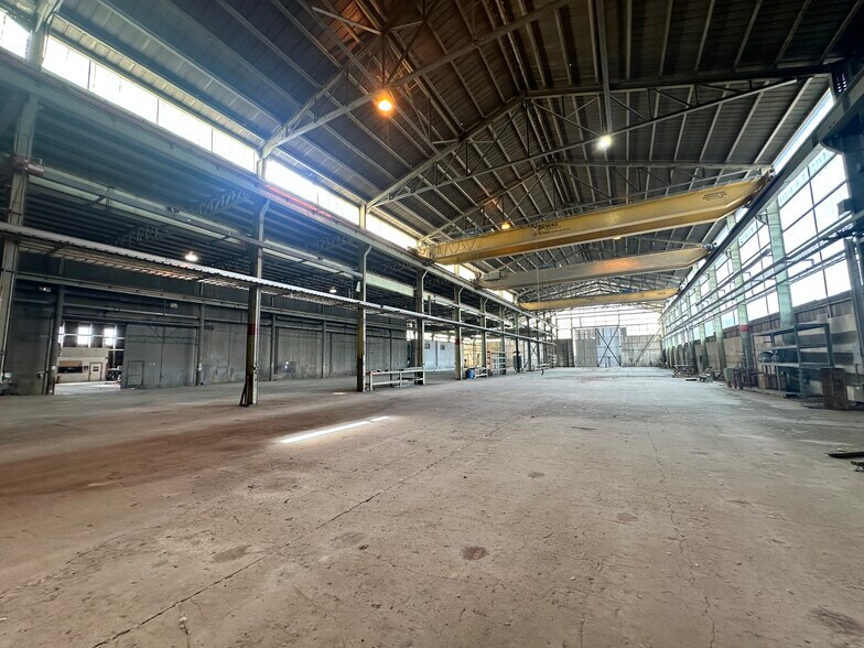 More Photos Of 2450 S 32nd St, Billings Warehouse For Sale