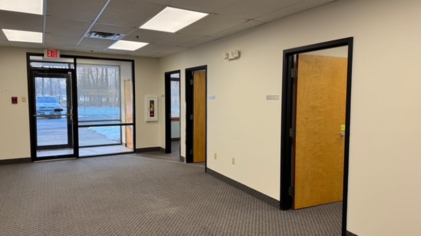 More Photos Of 270 Benton Dr, East Longmeadow Medical For Lease