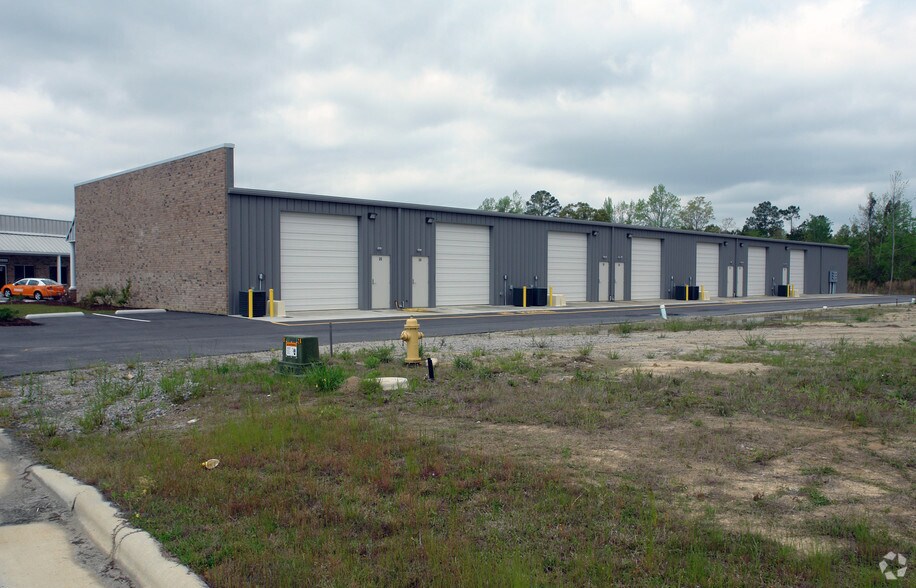 More Photos Of 570 Meadow Summit Dr, Sunset Beach Light Manufacturing For Lease