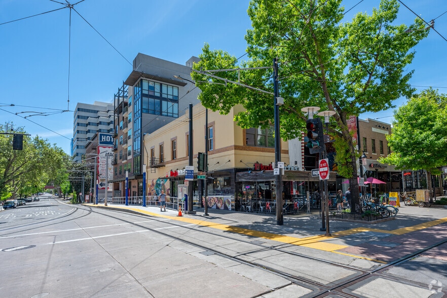 More Photos Of 700-730 K St, Sacramento Storefront For Lease