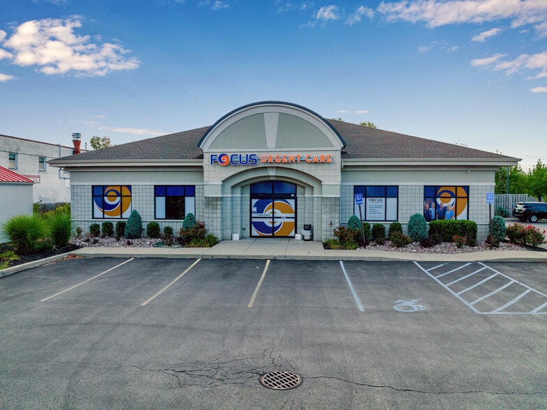 Primary Photo Of 2099 Niagara Falls Blvd, Amherst Medical For Sale