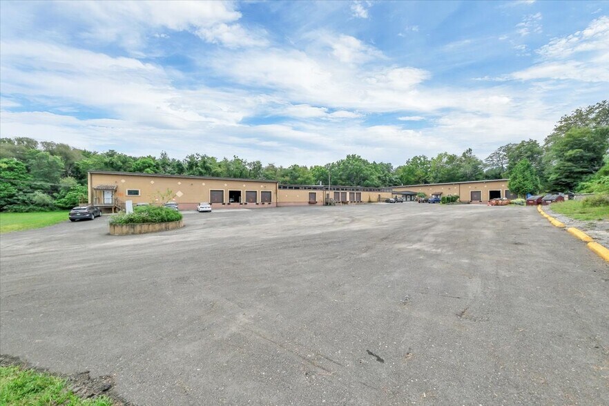 Primary Photo Of 181 Boyd St, Montgomery Warehouse For Sale