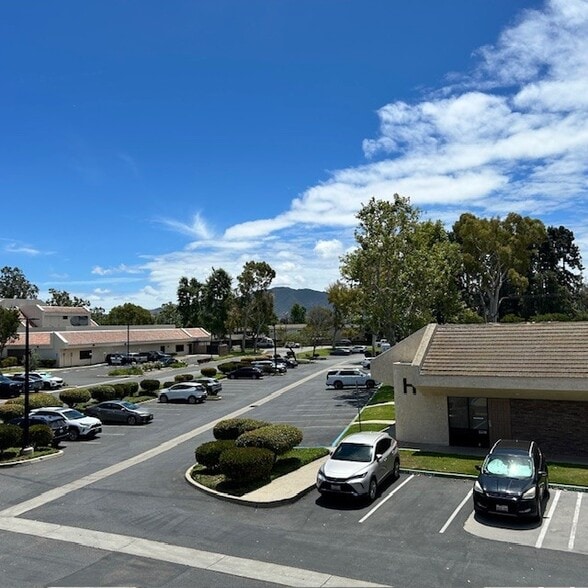More Photos Of 2438 N Ponderosa Dr, Camarillo Medical For Sale