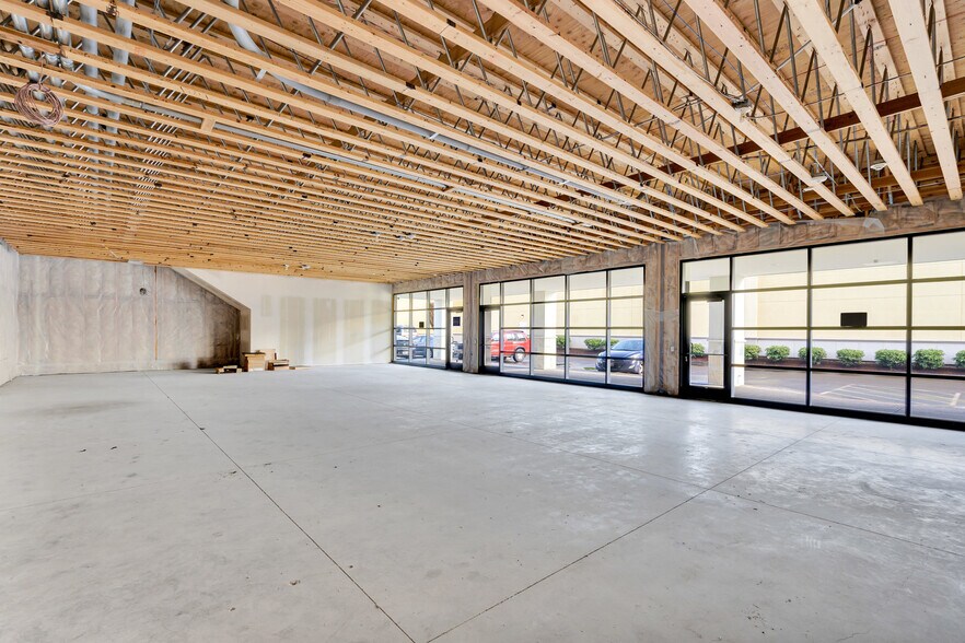 More Photos Of 1985 NE Cornell Rd, Hillsboro Office For Sale