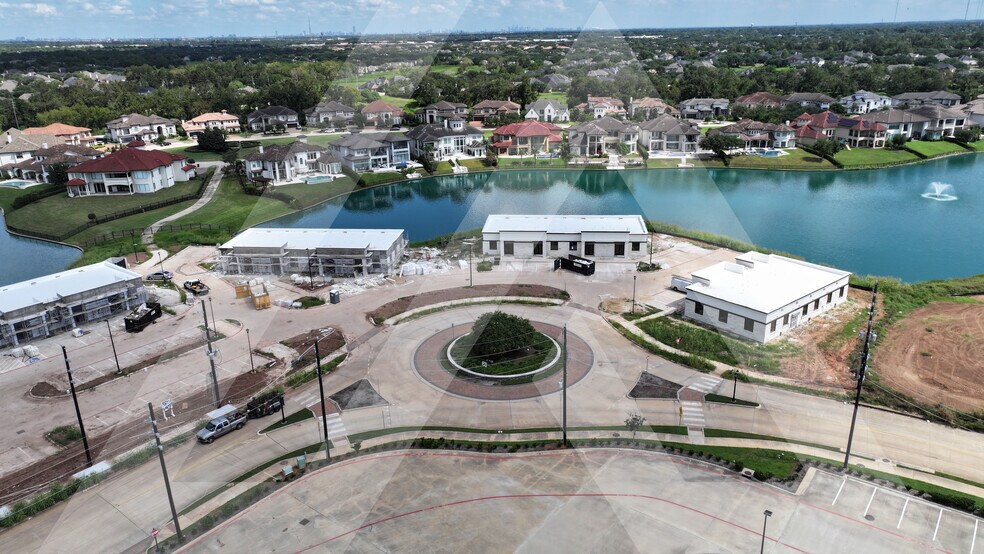 More Photos Of 5501 Cabrera Dr, Sugar Land Office For Lease