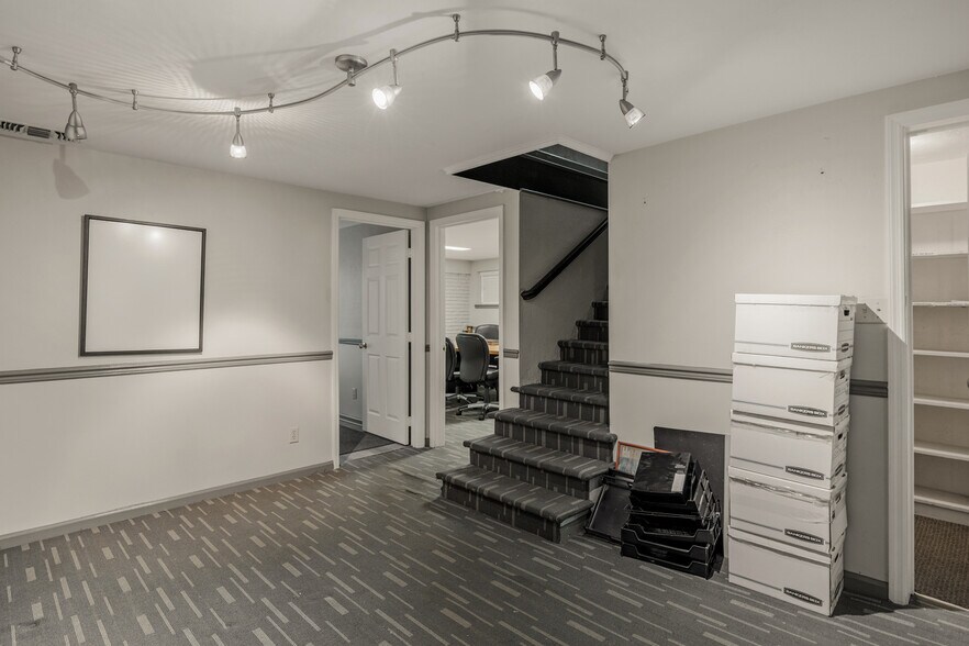 More Photos Of 1932 Miccosukee Rd, Tallahassee Medical For Sale