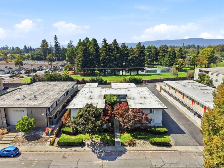 More Photos Of 511 Walker Dr, Mountain View Apartments For Sale