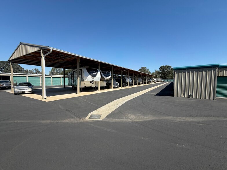 More Photos Of 16 Canyon Dr, Oroville Specialty For Sale