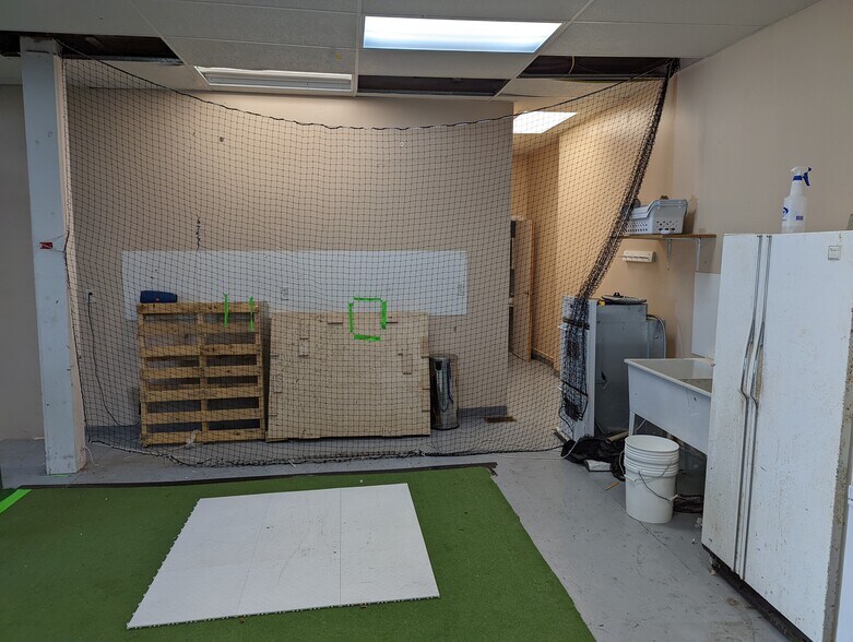 More Photos Of 16 Park St, Rockland Storefront For Sale