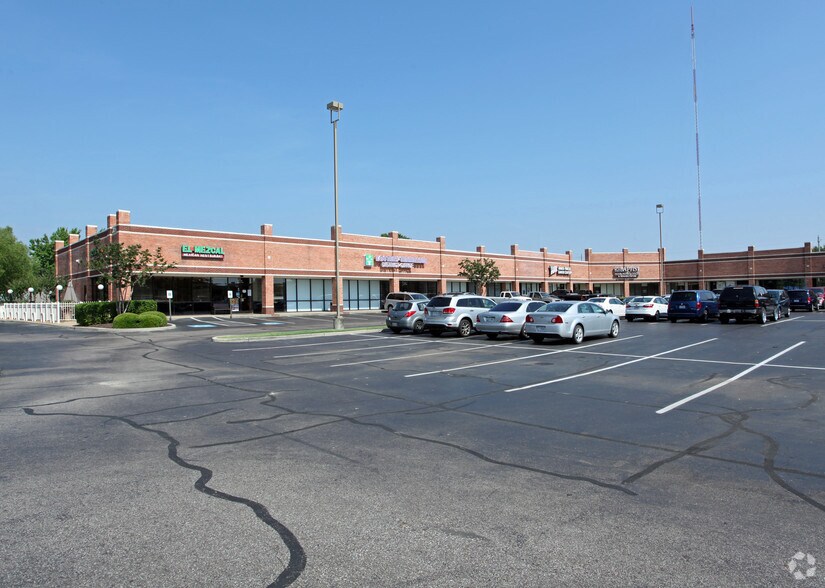 More Photos Of 7424 Highway 64, Bartlett Unknown For Lease