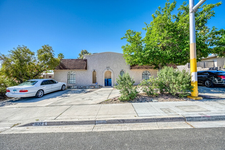 More Photos Of 1632 E Saint Louis Ave, Las Vegas Apartments For Sale