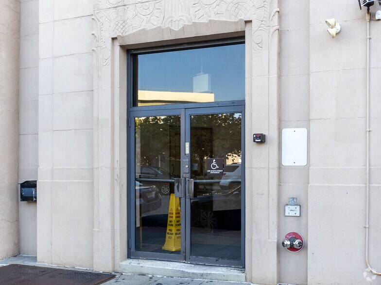 More Photos Of 313 State St, Perth Amboy Office Residential For Lease