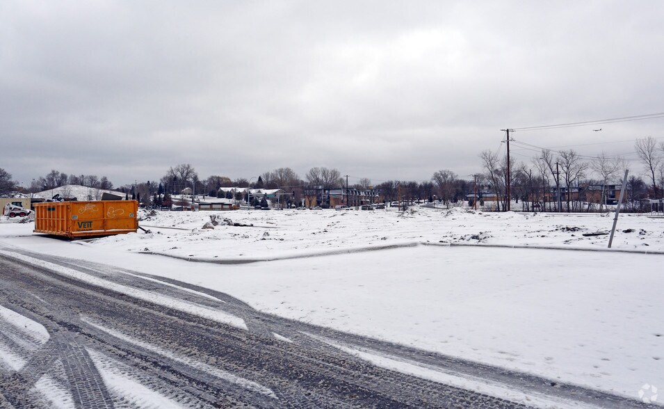 More Photos Of 1505 Central Park Commons Dr, Eagan Unknown For Lease