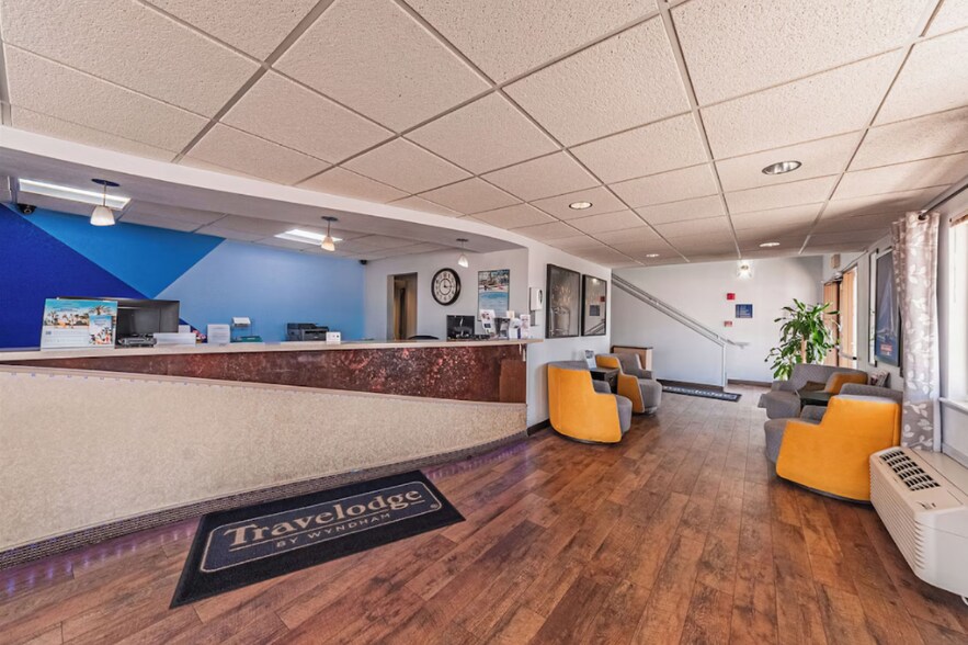 More Photos Of 6875 Space Village Ave, Colorado Springs Hotel For Sale