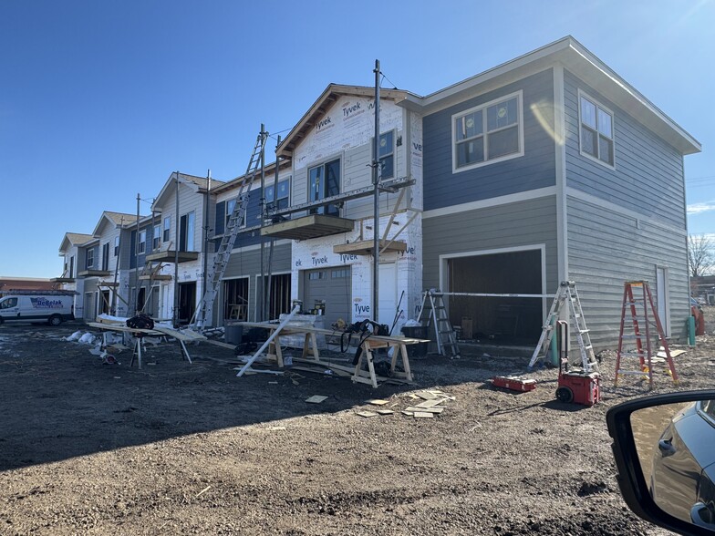 More Photos Of 108 th St & Oklahoma Ave ,, West Allis Apartments For Sale