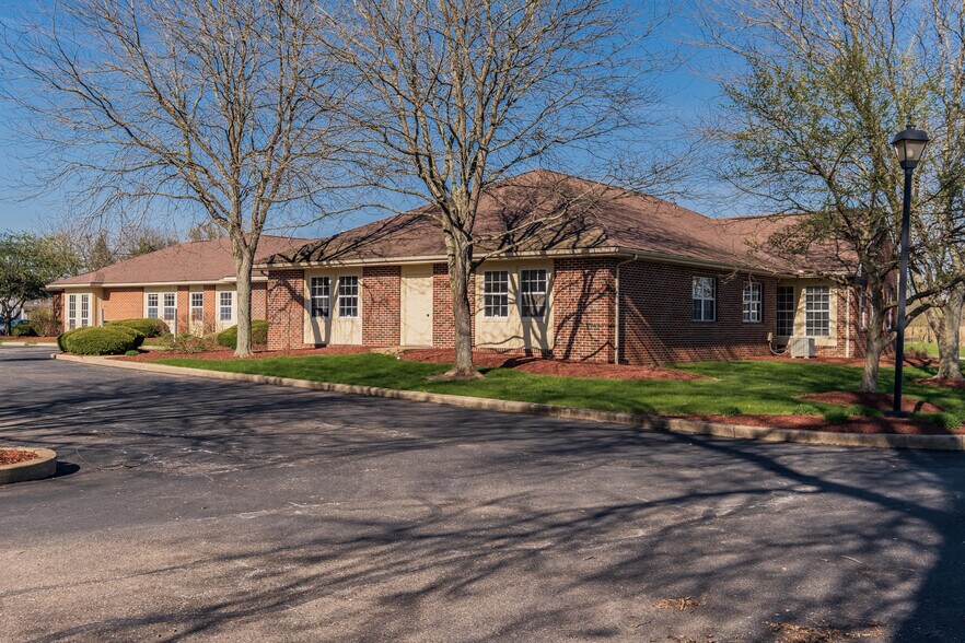 More Photos Of 7222 Day Ave SW, Navarre Medical For Lease