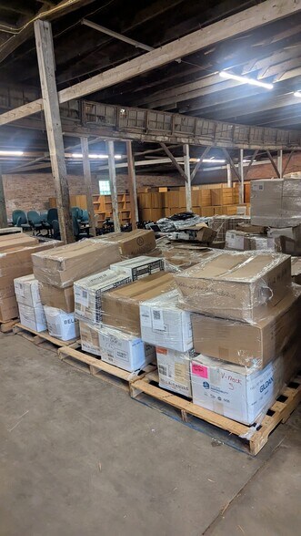 More Photos Of 609 Washington St, Plymouth Warehouse For Sale