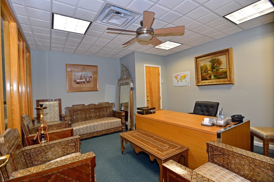 More Photos Of 188 E Bergen Pl, Red Bank Office For Sale