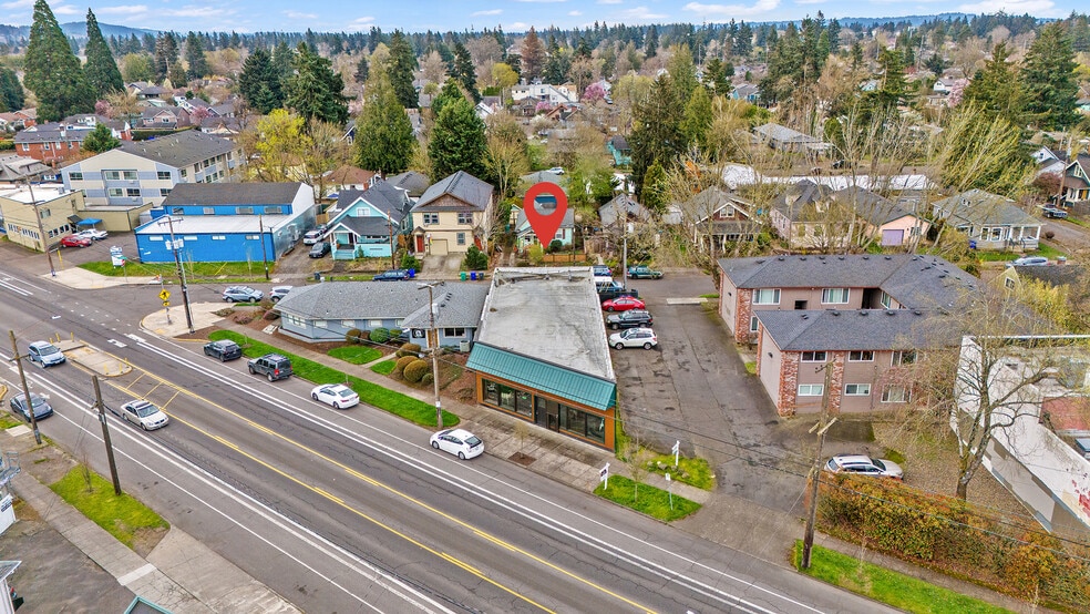 More Photos Of 5700 SE Foster Rd, Portland Storefront Retail Office For Sale