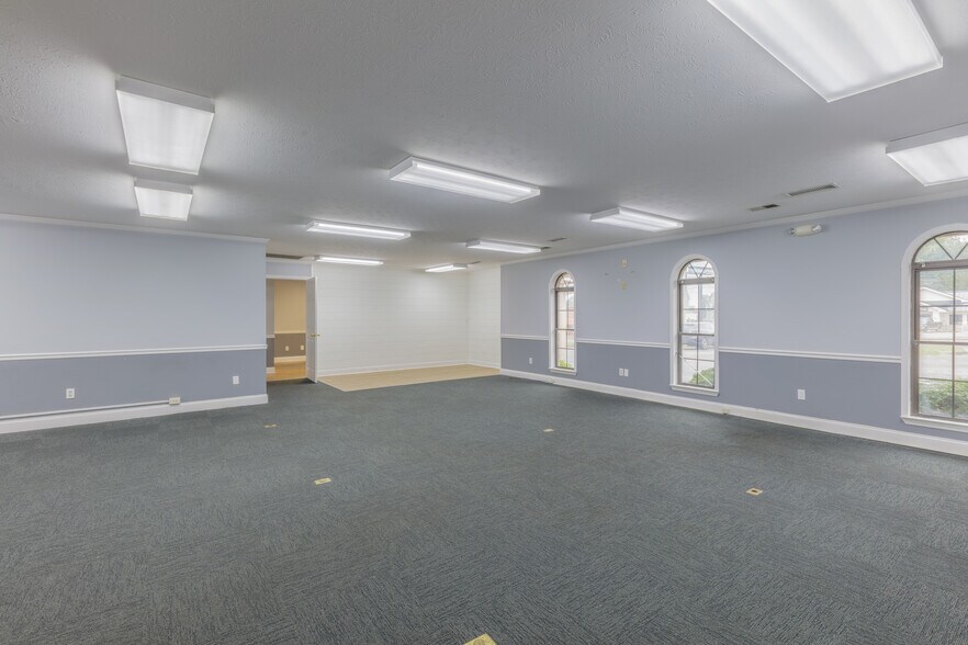 More Photos Of 1438 Battlefield Pky, Fort Oglethorpe Office For Sale