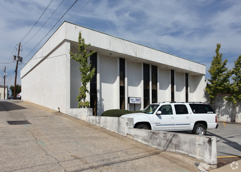 Primary Photo Of 141 New St, Macon-Bibb Office For Lease