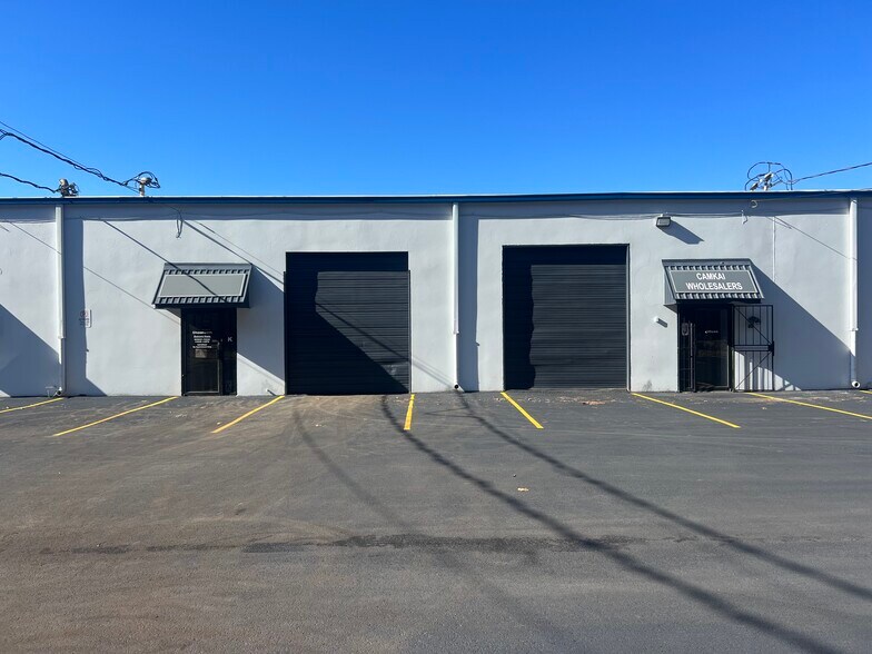 More Photos Of 2260 Lithonia Industrial Blvd, Lithonia Warehouse For Lease