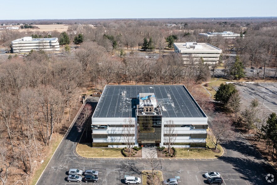 More Photos Of 4390 Route 1 N, Princeton Office For Lease