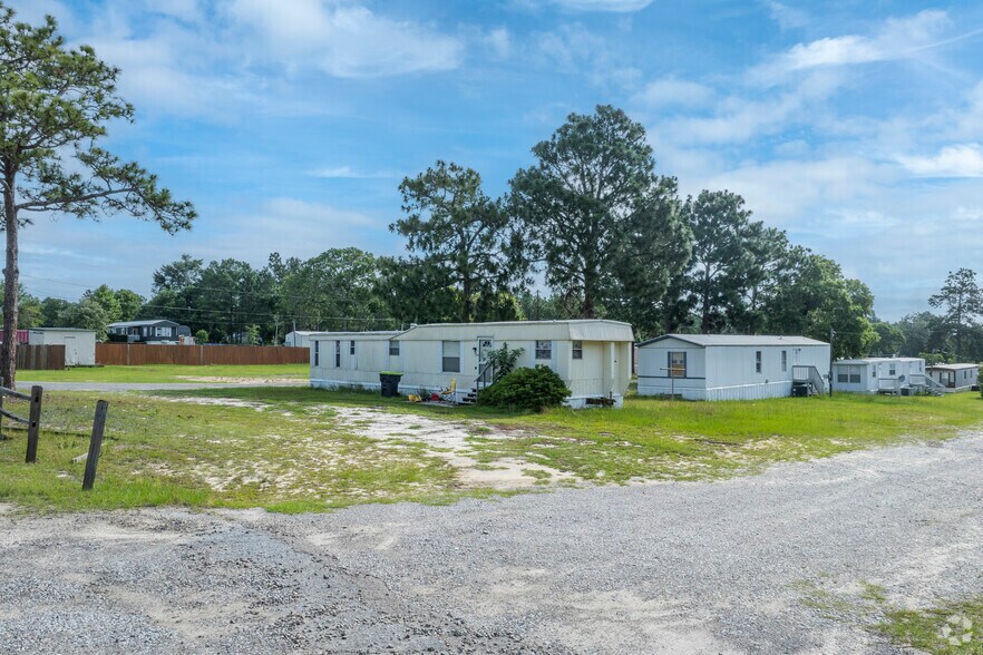 More Photos Of 120 Sandy Springs Ln, Lexington Manufactured Housing Mobile Home Park For Sale