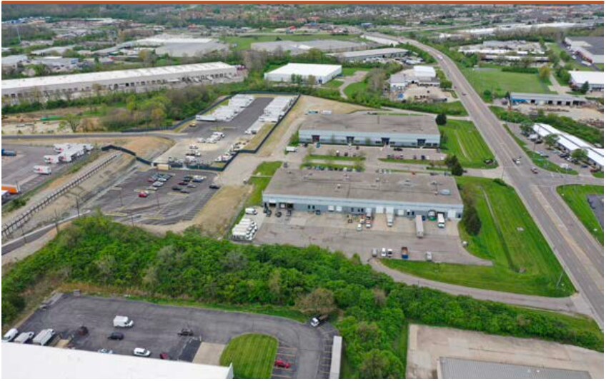 More Photos Of 4305 Muhlhauser Rd, Fairfield Warehouse For Lease