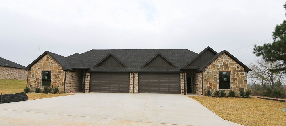 More Photos Of 15542 County Road 178, Tyler Apartments For Sale