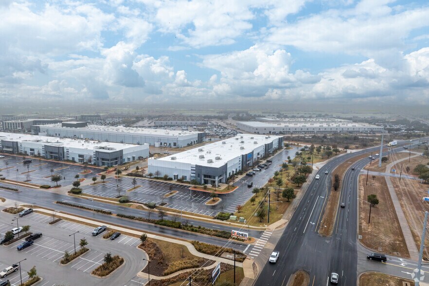 More Photos Of 507 E Howard Ln, Austin Research And Development For Lease