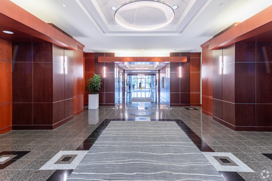 More Photos Of 9335 Harris Corners Pky, Charlotte Office For Lease