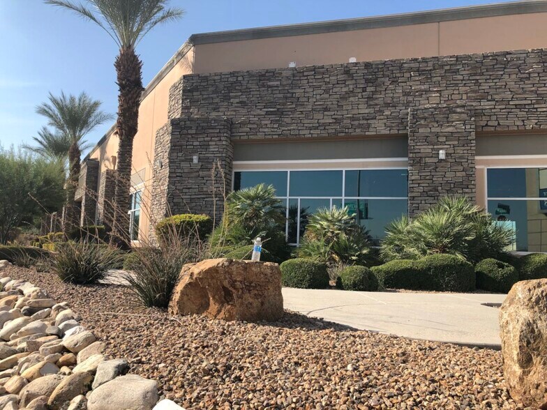 More Photos Of 6635 S Tenaya Way, Las Vegas Unknown For Lease