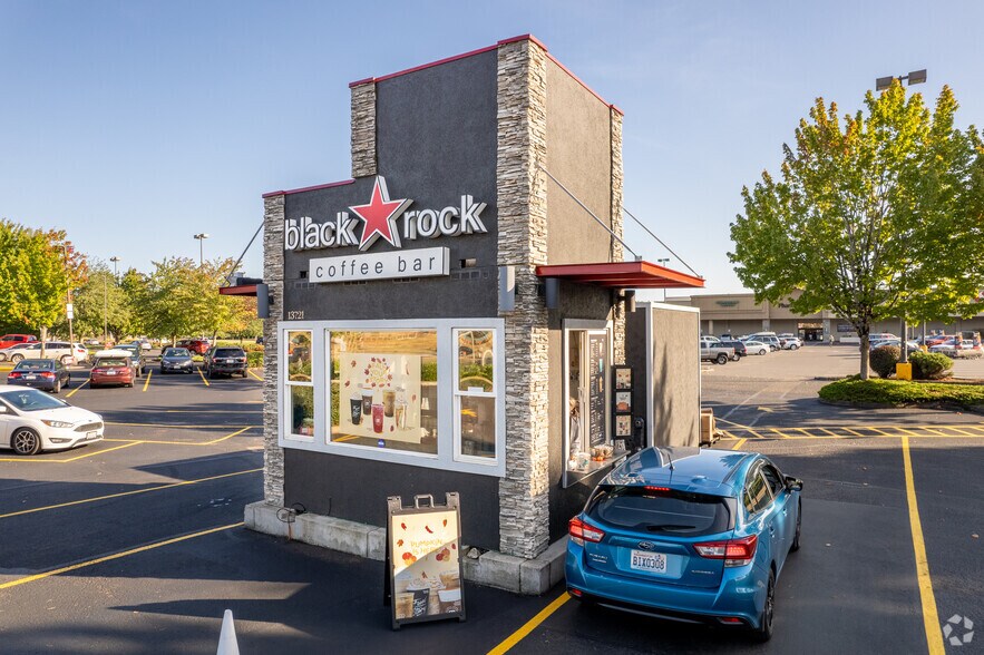 More Photos Of 13719 SE Mill Plain Blvd, Vancouver Unknown For Lease