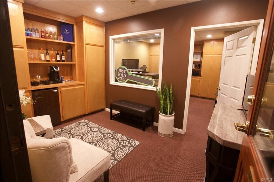 More Photos Of 6738 Greenleaf Ave, Whittier Storefront Retail Office For Sale