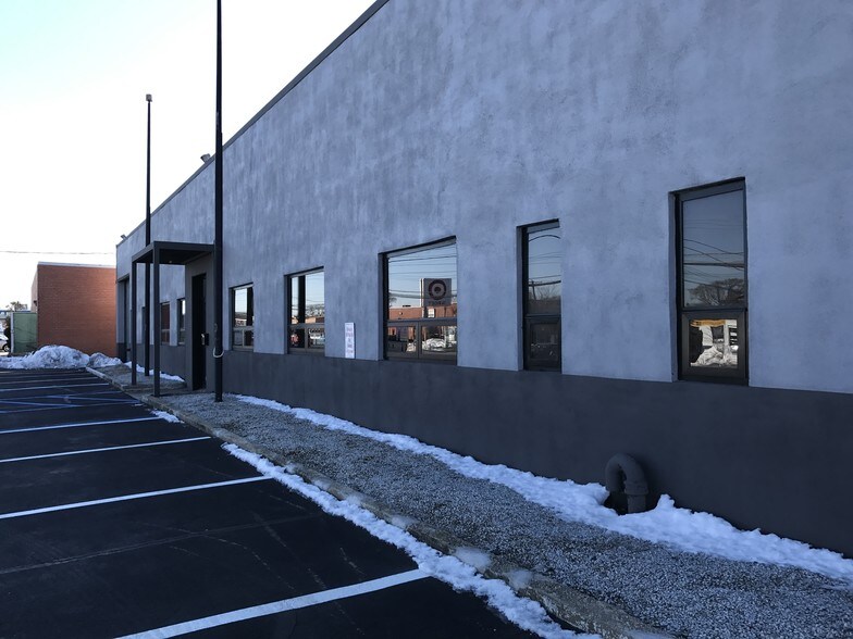 More Photos Of 60 Milbar Blvd, Farmingdale Warehouse For Sale