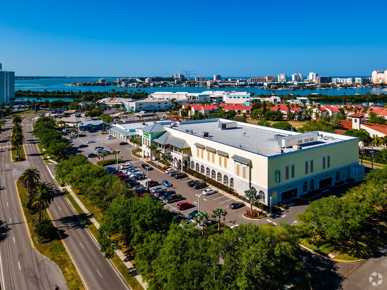 More Photos Of 104-200 Island Way, Clearwater Unknown For Sale