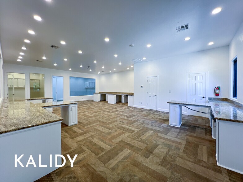 More Photos Of 14909 N Kelly Ave, Edmond Loft Creative Space For Sale