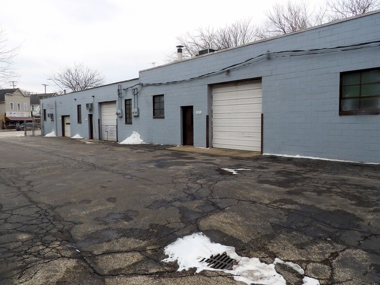 More Photos Of , Cleveland Unknown For Sale