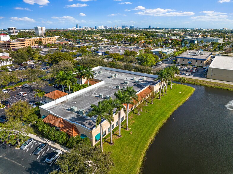 More Photos Of 500 Columbia Dr, West Palm Beach Office For Lease