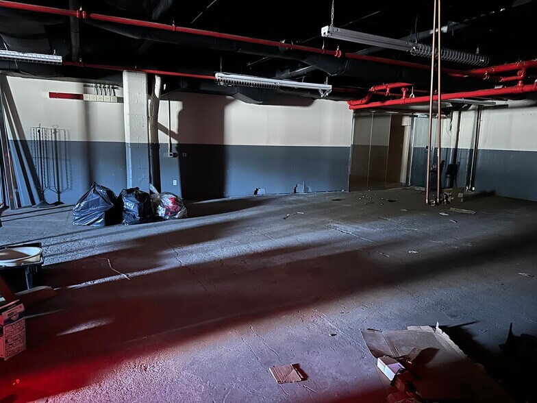More Photos Of 402 E 83rd St, Brooklyn Refrigeration Cold Storage For Sale