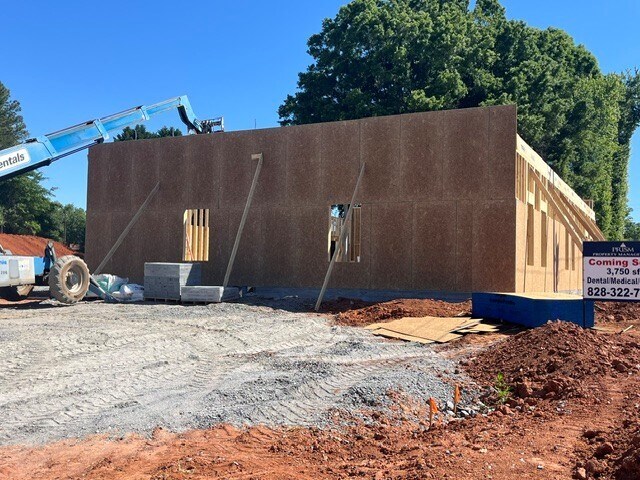 More Photos Of 1605 N NC 16 Hwy, Conover Medical For Sale