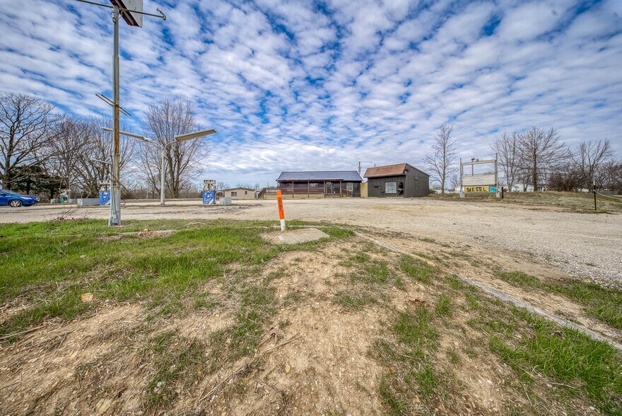More Photos Of 17475 S US Highway 63, Rolla General Retail For Sale