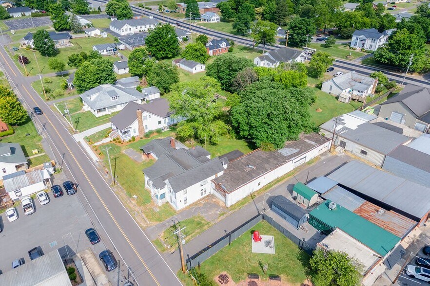 More Photos Of 250 Main St, Lynchburg Land For Sale