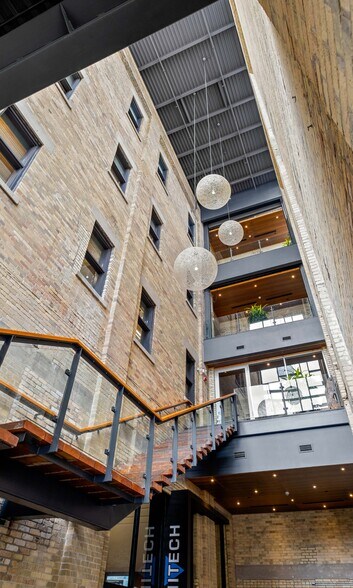 More Photos Of 121-151 Charles St W, Kitchener Office Residential For Lease