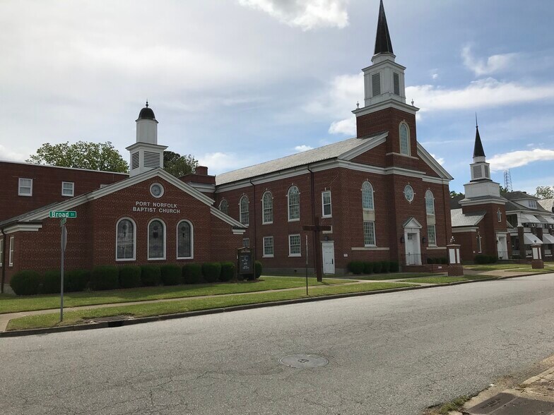 Primary Photo Of 401 Broad St, Portsmouth Religious Facility For Sale
